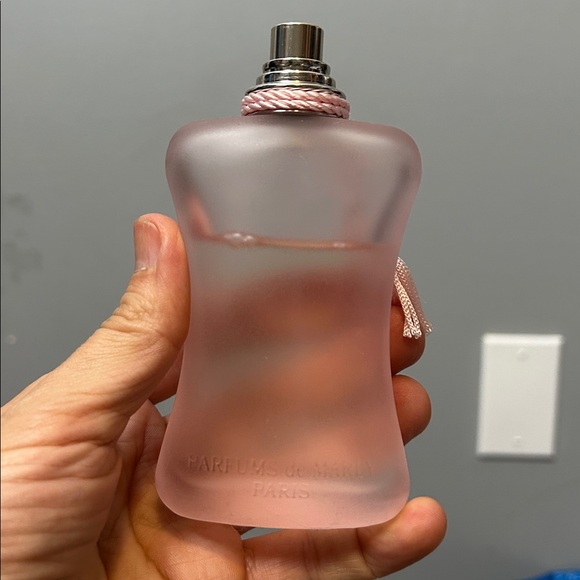 Parfums de Marly Delina La Rosee Eau de Parfum 75 ml 2.5 fl - Picture 4 of 7